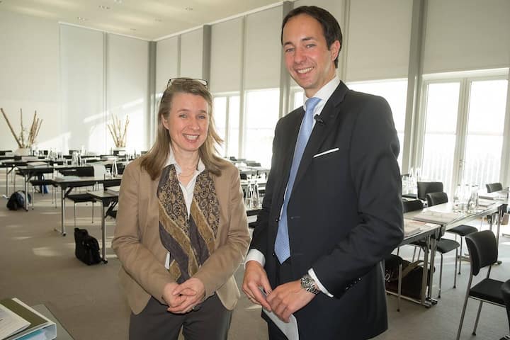 Katja Feige, Euroforum Schweiz AG; Sven Gschweitl, Leiter Internationale Abteilung, RTR Rundfunk und Telekom Regulierungs-GmbH;