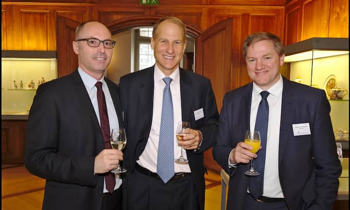 Reto Stauffer, CEO, Consulas;
Gary von Lehmden, Chairman & Chief Lending Officer Corporate Banking, Citibank (Switzerland);
James Lauritz Schmidt, Partner Audit & Advisory, Deloitte