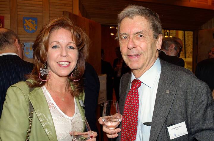 Jennifer Duhon, Brand Stratey Manager, Shell Brands International; Ulrich R. Hahnloser, Consultant, Altairtec