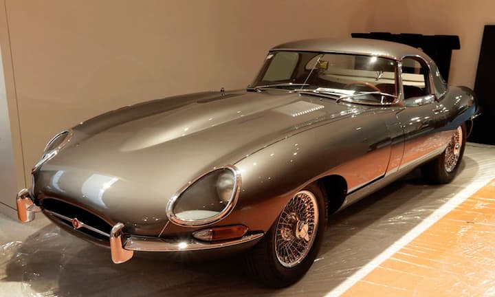 ...Jaguar E-Type der Serie 1 aus dem Jahr 1967 zu fahren (im Bild ein Jaguar E-Type aus dem Jahr 1965).Quelle: AllThingsD