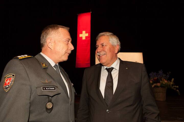 Korpskommandant André Blattmann, Chef der Schweizer Armee; Hansjörg Walter, Nationalratspräsident