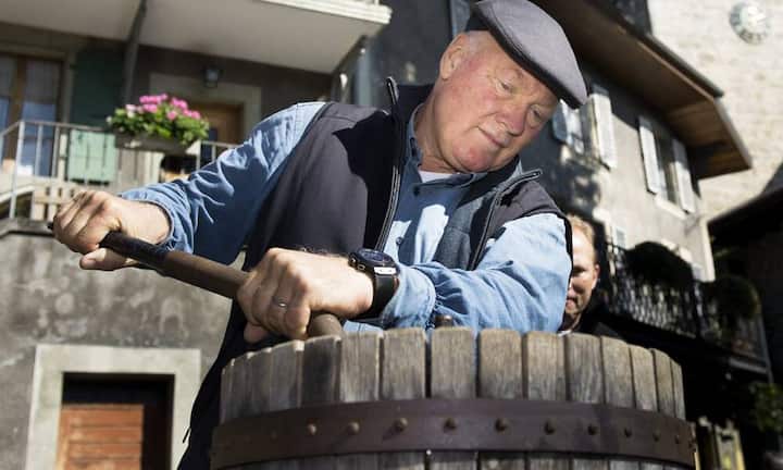 Auch als (Hobby-)Winzer macht der gebürtige Luxemburger eine gute Figur.