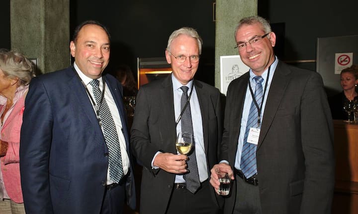 Henry Wälti, Inhaber Wälti & Partner Vermögensverwaltung;
Hans-Ulrich Bigler, Direktor Schweizerischer Gewerbeverband;
Romano Wyss, Senior Vermögensberater Raiffeisenbank Zürich Bilder: Markus Senn