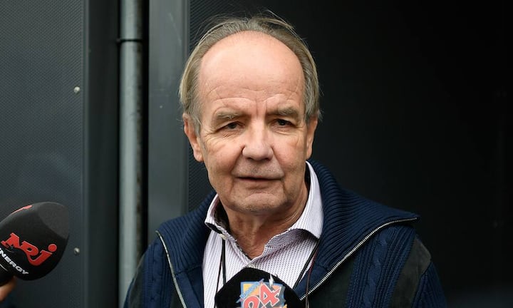 ... übernahm Veranstalterlegende André Béchir.