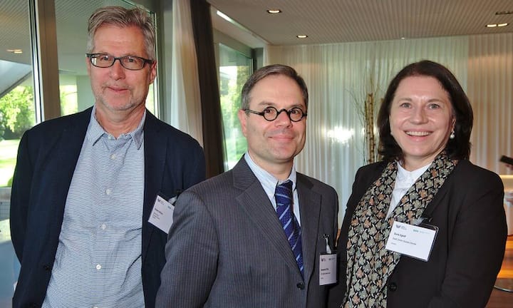 Robert Müller, Leiter Sozialzentrum Dorflinde, Soziale Dienste Stadt Zürich;
Alessandro D'Elia, Director Strategic Development, GDI;
Doris Egloff, Leiterin Sozialzentrum Hönggerstrasse, Soziale Dienste Stadt Zürich