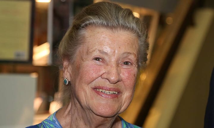 Platz 1: Traudl EngelhornVermögen: 3 bis 3,5 Milliarden FrankenInsgesamt vier Familienzweige der Engelhorns haben einst ein Milliarden-Vermögen gemacht, als die Basler Roche 1997 die Pharmafamilienfirma Boehringer Mannheim für rund 16 Milliarden Franken schluckte. Dazu zählt auch Traudl Engelhorn, die Frau des verstorbenen Peter Engelhorn. Dieser war der Vetter von Curt Engelhorn. Markus Prosswitz/ Masterpress