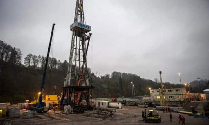 Umstritten ist, ob der benötigte Zubau realisiert werden kann. So rechnet die Energiestrategie mit Strom aus Geothermie, der bisher in der Schweiz nicht produziert wird (Bild: Das Geothermieprojekt St. Gallen wurde wieder beendet).