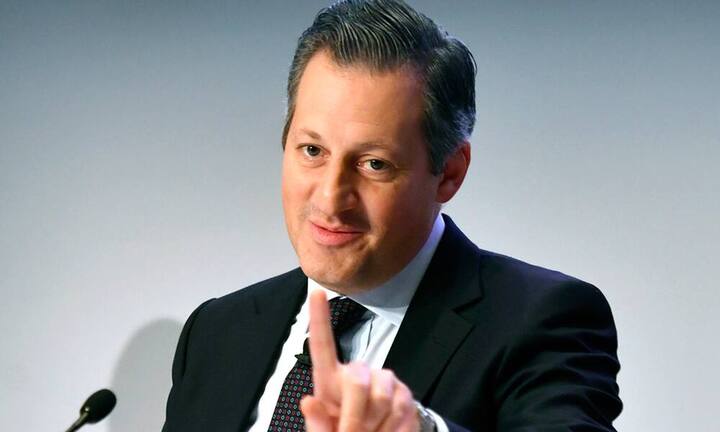 Platz 1: Boris Collardi, CEO Julius BärNoten: 9 - 10 - 9 - 8 // Gesamt: 36Boris Collardi darf die Früchte seines gezielten Wachstumskurses ernten – schon seit Jahren stemmt er sich gegen den allgemein verbreiteten Pessimismus in der Branche und investiert munter drauflos.Bilder: Keystone