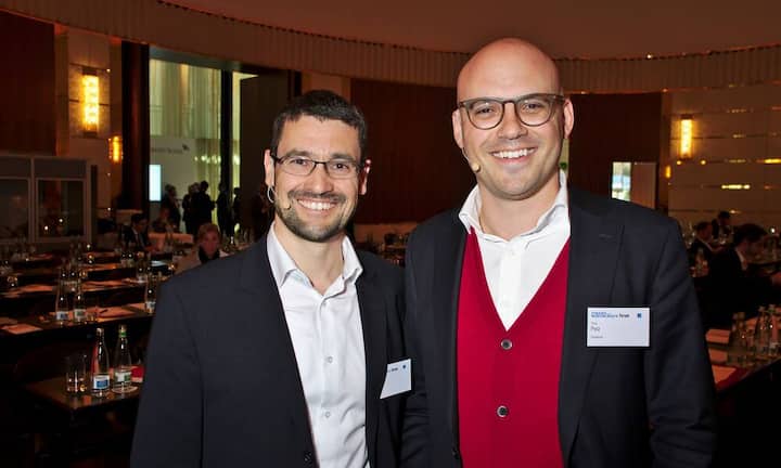 Frank Keller, Leiter Grosskundengeschäft DACH, PayPal;
Timo Pelz, Industry Lead, Financial Services DACH, facebook