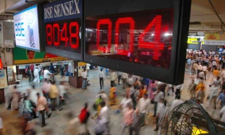 Indien: Spitzenreiter unter den Asiatischen Börsenplätzen ist Indien. Der BSE Sensex legte um plus 35 Prozent zu.