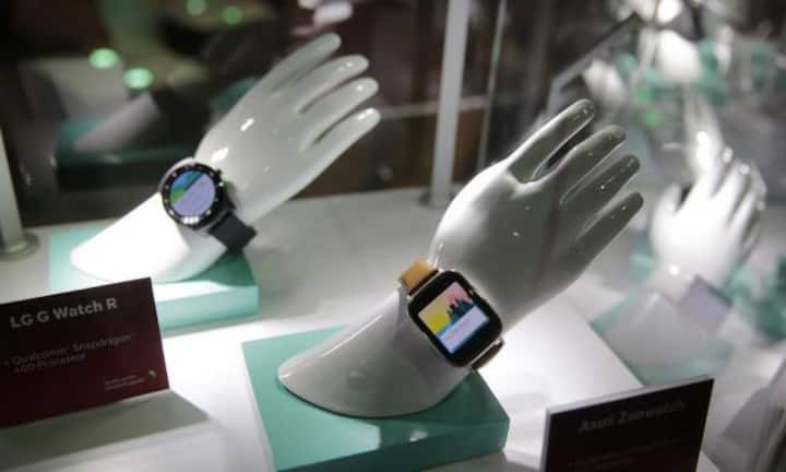 Smarte Uhren
Smartwatches sind zur Zeit in aller Munde. Diese hier sind mit Chips von Qualcomm ausgerüstet.