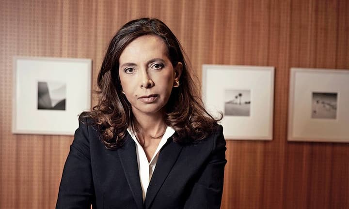 Patricia GuerraPrivatkundenberaterin, Meyerlustenberger LachenalVermögende Privatkunden zählen zu den bevorzugten Klienten von Patricia Guerra. Und Nachfolgeprobleme, Testamente, Erbschaften, Steuern, Umzüge und Immobilientransaktionen, das sind ihre Themen. Seit zwanzig Jahren ist sie schon Partnerin in der Anwaltsfirma Meyerlustenberger Lachenal.Maurice Haas/13 Photo