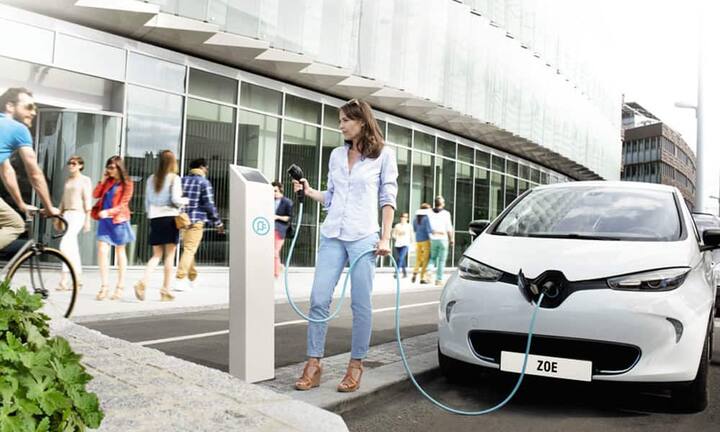 Der Renault «Zoe» hat einen Riesensprung von Platz 9 auf Platz eins gemacht mit dem Verkauf von 342 Modellen.