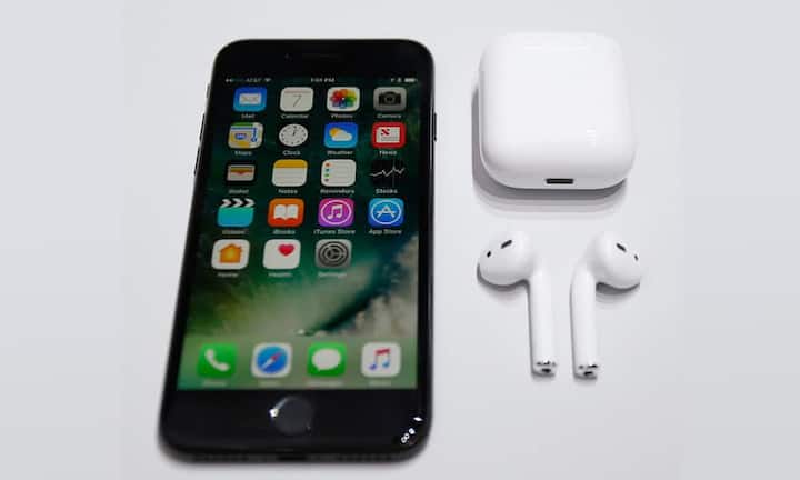 Das Smartphone ist aber nun wasser- und staubdicht …