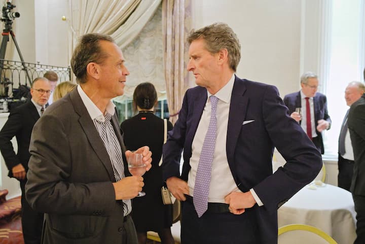 Rainer-Marc Frey; Urs Wietlisbach.