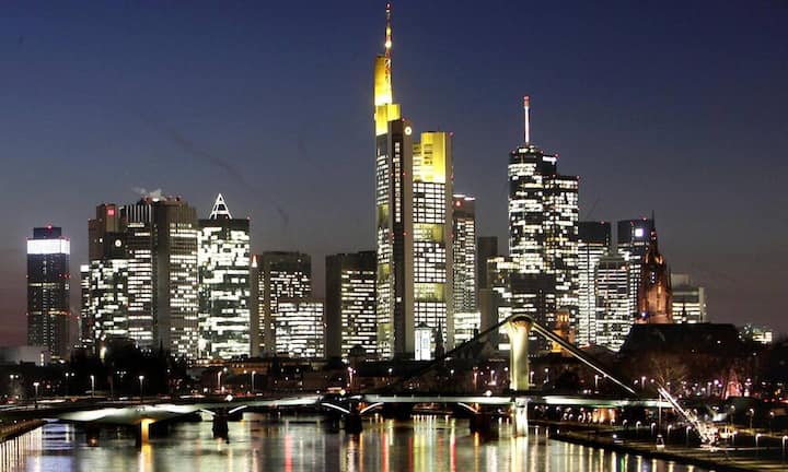 Platz 5: Frankfurt. Die deutsche Wirtschaftsmetropole beherbergt 217'000 Millionäre. (Bild: Keystone)