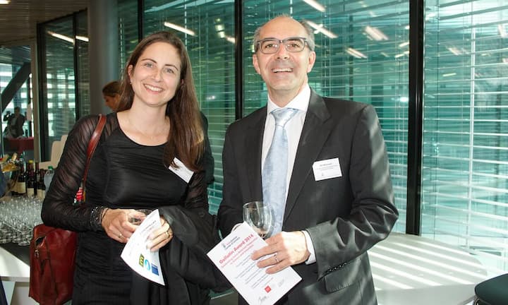 Alexandra Eberhard, Signals; Will McDonald, Head of Programme, Graduate institute of International and Development Studies