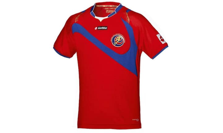 Flop: Auch Lotto Sport durfte eine Mannschaft mit einem Trikot beglücken. Costa Rica.