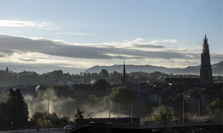 Rang 13: Bern (Schweiz). Eine weitere Schweizer Stadt liegt vorn: Auch die Bundesstadt Bern gehört zu den europäischen Topadressen in Sachen Lebensqualität.