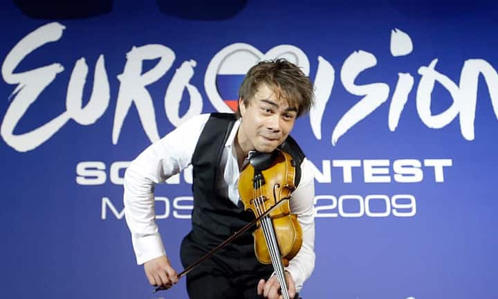 Norwegen... Norwegen, für das Alexander Rybak 2009 den letzten Sieg einfuhr.