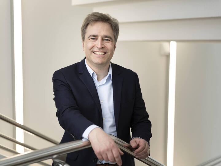 Helvetia-Chef Fabian Rupprecht übernimmt nach der ­Fusion mit der Baloise offiziell das Steuer des neuen Konzerns.