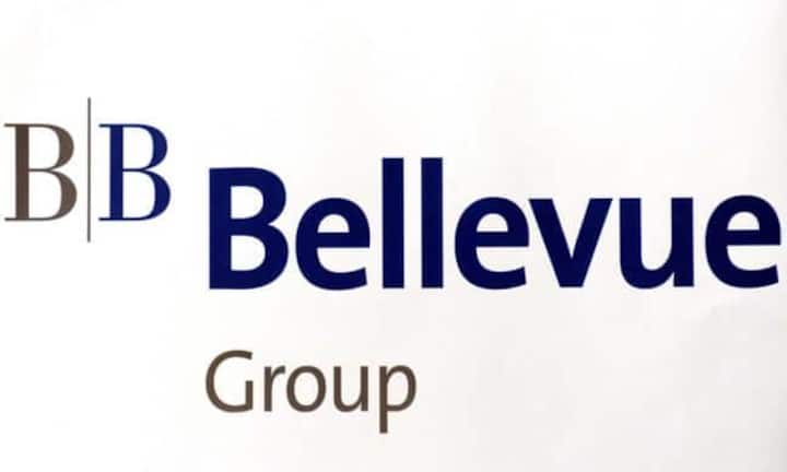 Auch die Aktie des Finanzdienstleisters Bellevue Group ist aktuell gefragt. Der Finanzdienstleister konnte Mitte der Woche aus seiner engen kurzfristigen Seitwärtsrange nach oben ausbrechen und dabei auch die 100-Tage-Linie überspringen. Da könnte ganz schnell das Zwölfmonatshoch vom März bei 15,70 Franken drin sein.
