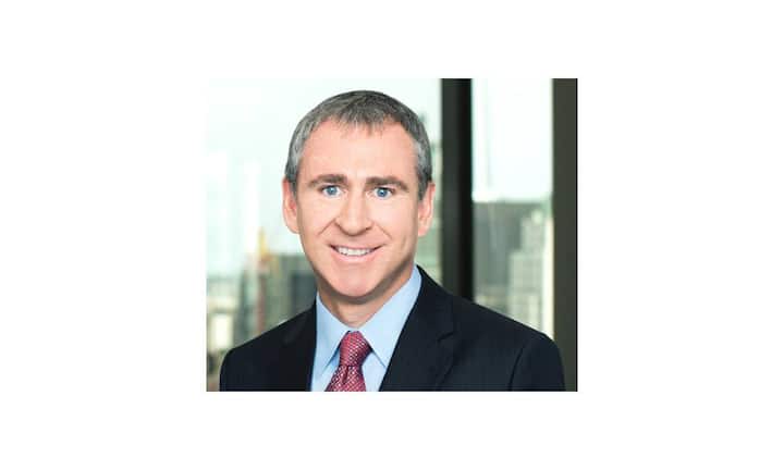 Platz 6: Ken GriffinVermögen: 7,6 Milliarden DollarVerwaltete Investments: 25 Milliarden DollarLaut Forbes war der Kunstliebhaber Griffin im vergangenen Jahr der erfolgreichste Hedgefonds-Manager: Satte 1,9 Milliarden Dollar hat er allein 2015 verdient. Mit seinem Flaggschiff-Fonds hatte der Gründer der Hedgefonds-Gruppe Citadel im vergangenen Jahr eine Rendite von 14,3 Prozent erwirtschaftet.