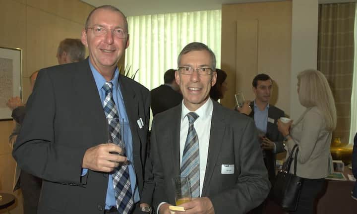 Walter Bischofberger, Leiter IT Entwicklung, Thurgauer Kantonalbank;
Beat Fraefel, Inhaber, Fraefel & Partner GmbH