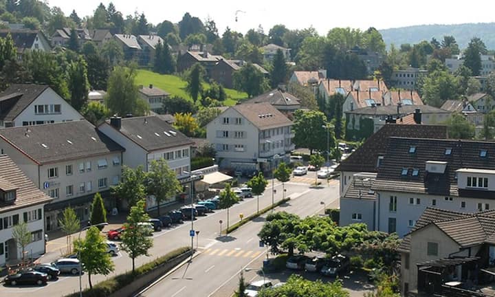 Platz 6: Zumikon (ZH) - Vorjahr: 2zvg