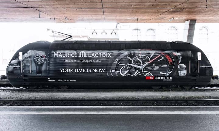 Maurice Lacroix ist seit diesem Frühling nicht nur an Handgelenken unterwegs, sonden auch auf dem SBB-Netz, und zwar mit einer Werbelok an der Spitze des Zuges. (Bilder: zvg)