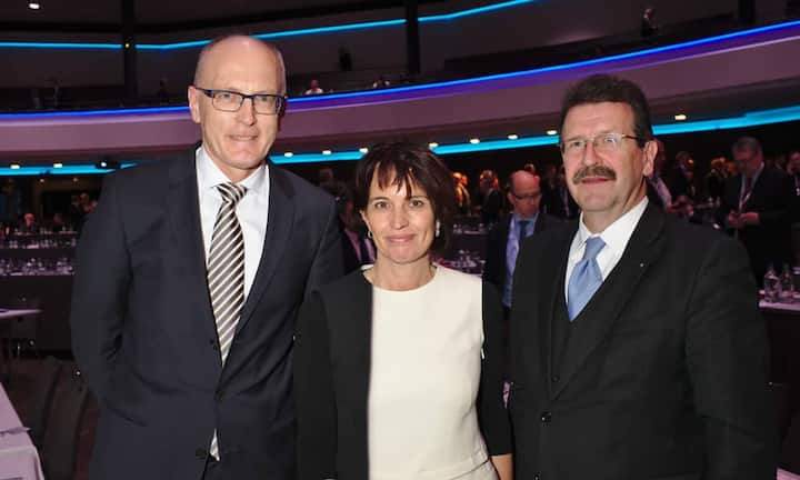 Gabriele Gabrielli, Präsident, Electrosuisse;
Doris Leuthard, Bundesrätin;
Kurt Rohrbach, Präsident, VSE
