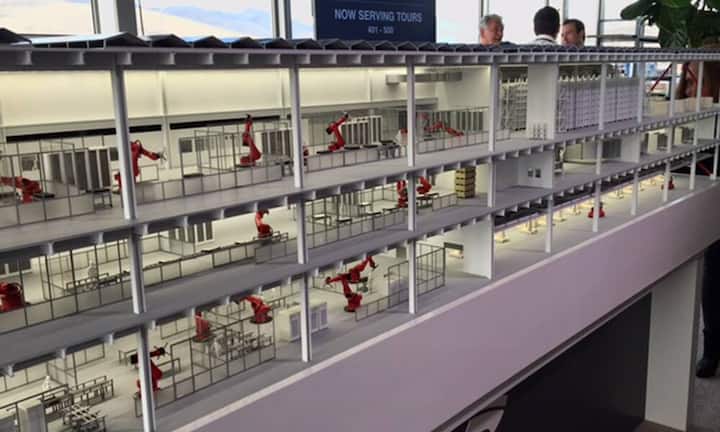 Mittlerweile zählt Tesla’s Belegschaft über 13'000 Mitarbeitende. Bea Knecht