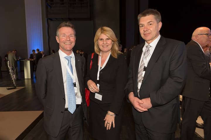 Peter Bühlmann, CEO, Neue Aargauer Bank; Bettina Fritschi, Geschäftsführerin, ASCO; René Robert Nägeli, Key Account Manager VP, Helvetia Versicherungen