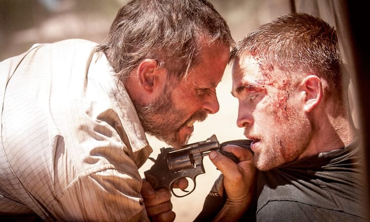 «The Rover» mit Guy Pearce und Robert Pattinson ist inszeniert als moderner Western in einer post-apokalyptschen Umgebung. Das Drama spielt in Australiens Outback in der nahen Zukunft. In Zürich zu sehen am Do., 02.10., im Arena 5 und am So., 05.10. im Corso 1.