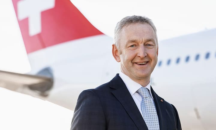Thomas KlührCEO SwissPünktlicher werden: Thomas Klühr hat das bei seinem Amtsantritt im Februar zur Top-Priorität erklärt. Höchst gefordert ist Klühr auch am Flughafen Genf, von dem er sich durch Billigkonkurrenz nicht vertreiben lassen will. Erste Massnahme: neues Streckenangebot, mehr Business-, weniger Ferienziele.