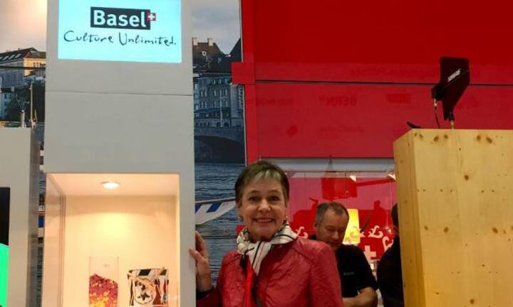 Basel profitiert ebenfalls davon, dass der städtische Tourismus boomt und dass die grosse Industrie zahlreiche Geschäftsreisende lockt. Man reagiert trotzdem und bietet den Reiseveranstaltern die BaselCard zum Selbstkostenpreis an. Das entspricht einer 40-Prozent-Reduktion. Bild: Doris Schuermann, Sales Manager Basel Tourismus
