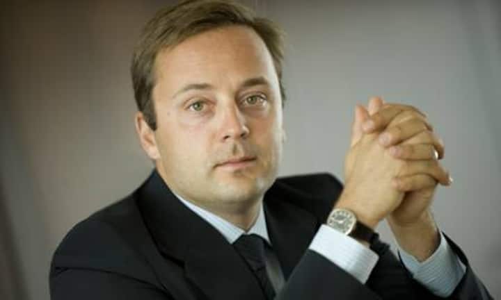 Bertrand Demole, 39, Teilhaber Pictet, Genf: 2011 wurde Demole als neuer Teilhaber in die oberste Führung aufgenommen. Er leitete bei der altehrwürdigen Banque privée lange den Bereich Hedge Funds und alternative Anlagen und brachte Pictet stark voran. Nach seinem Abschluss in Wirtschaftswissenschaften und einem MBA hatte er seine Karriere 1996 beim Hedge Fund Moore Capital Management gestartet. (Bild: PR)