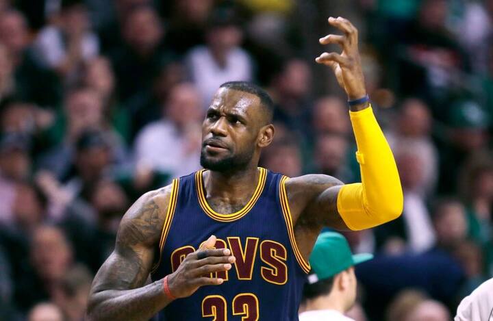 3. Platz: Der amerikanische Basketball-Star LeBron James verdient 72.3 Millionen Dollar.