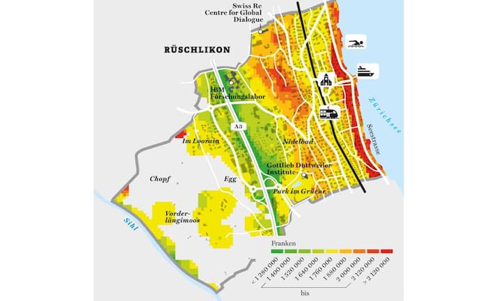 Die Zugfahrt nach Zürich dauert vier Minuten länger, aber die Immobilien sind etwas preiswerter als in Kilchberg. Die Angebotsquote liegt wie in Kilchberg bei 7,94 Prozent, sie deutet darauf hin, dass Käufer die Preise in den Verhandlungen drücken können.