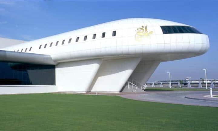 In der Zentrale in Dubai findet die Ausbildung statt.