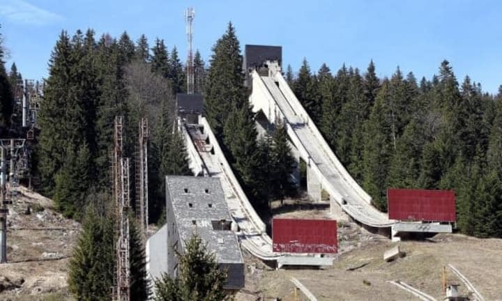 Die Skisprungschanze von Sarajevo.