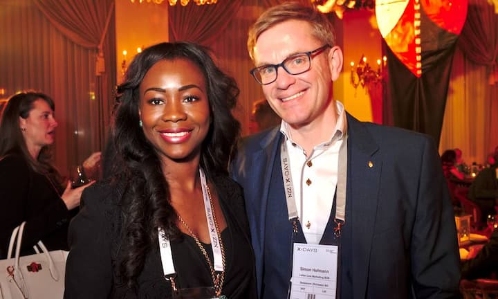 Patience Dujany;
Simon Hofmann, Leiter Live Marketing B2B, Swisscom (Schweiz) AG