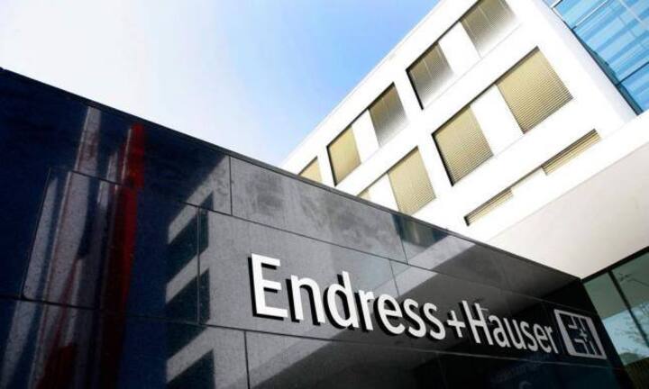 Grosse UnternehmenPlatz 5: Endress + Hauser FlowtecMaschinenbau: 1'000 Beschäftigte