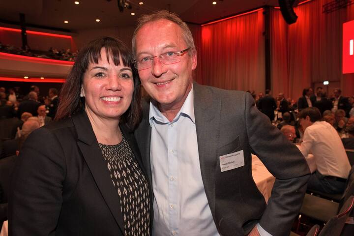 Manuela Angst, Bern Welcome;Fredy Bickel, FCZ
