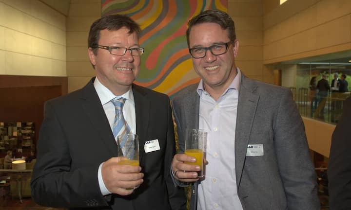 Markus Nyfeler, Projektleiter, Stadt Zürich;
NIklaus Arn, Geschäftsführer, RBS - Projekt Management (Schweiiz) GmbH