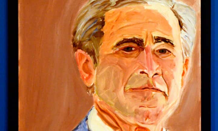 George W. Bush maltWie sich herausstellt, ist der ehemalige US-Präsident ein produktiver Maler, der mehr als 50 Hunde, zahlreiche Landschaften und mindestens 30 bedeutende Menschen gemalt hat. Bush beschloss, zu malen, nachdem er 2009 sein Präsidentenamt verlassen hatte und lernte die Kunst einen Monat lang in Florida von einem aus Georgia stammenden Maler.
