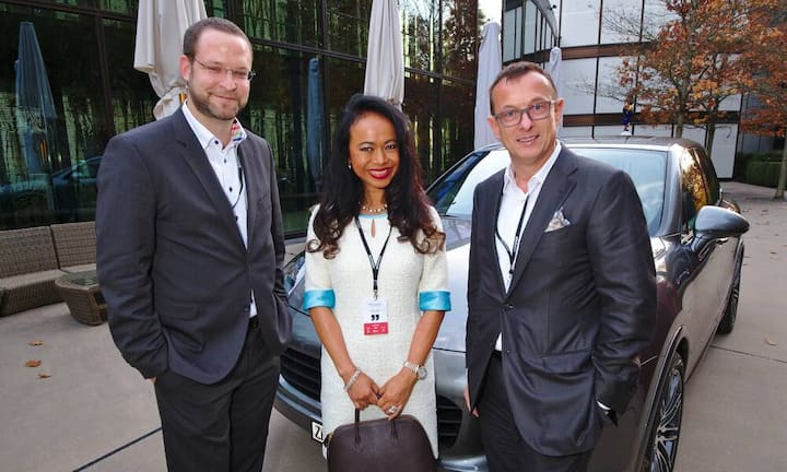 Alexander Mezger, Leiter Marketing, Porsche Zentrum Zürich;
Natree Roemer, Geschäftsführerin, Wilai GmbH;
Stephan Roemer, Managing Director, tourasia