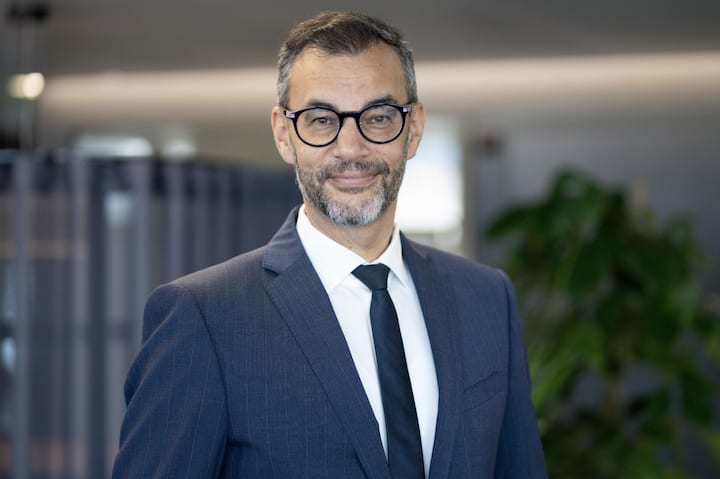 Ungewolltes Erbe: Altlasten von Noch-CFO Daniel Schmucki, ...