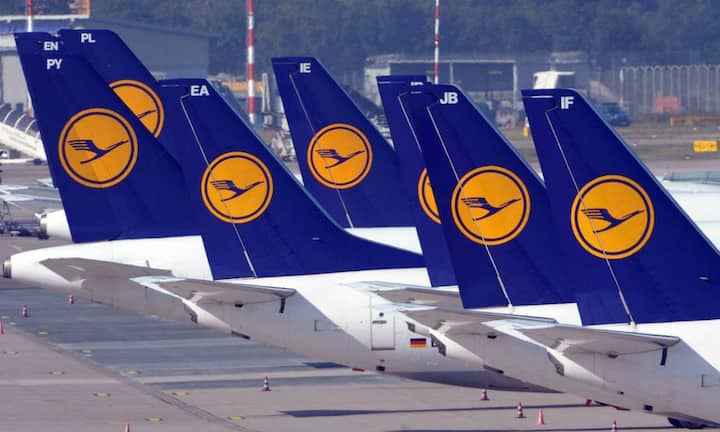 März 2005: Die Swiss wird von der deutschen Lufthansa aufgekauft, bleibt allerdings weitgehend selbständig.