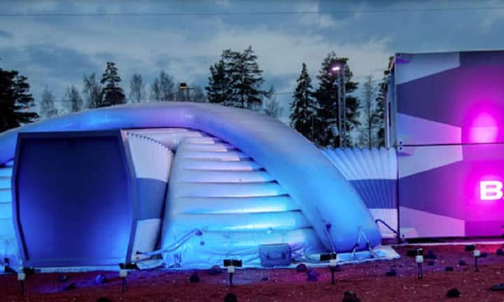 Das sind die ungewöhnlichsten Orte für Rechenzentren:In der Kista Science City in der Nähe Stockholms steht ein futuristisches Rechenzentrum der schwedischen Firma Bahnhoft.